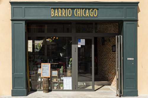 agencement pub bario chicago toulon